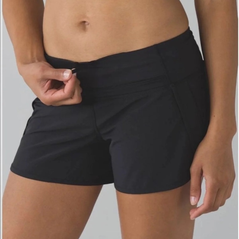 Lululemon, run times shorts, size 8, 2.5”